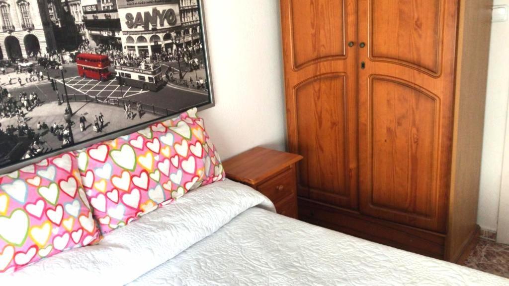 Apartment Costamar, Primera Linea De Playa, 3 Dormitorios, 2 Banos, Vistas Al Mar, Internet Wifi Y Garaje, Ideal Parejas Y Familias Benalmádena